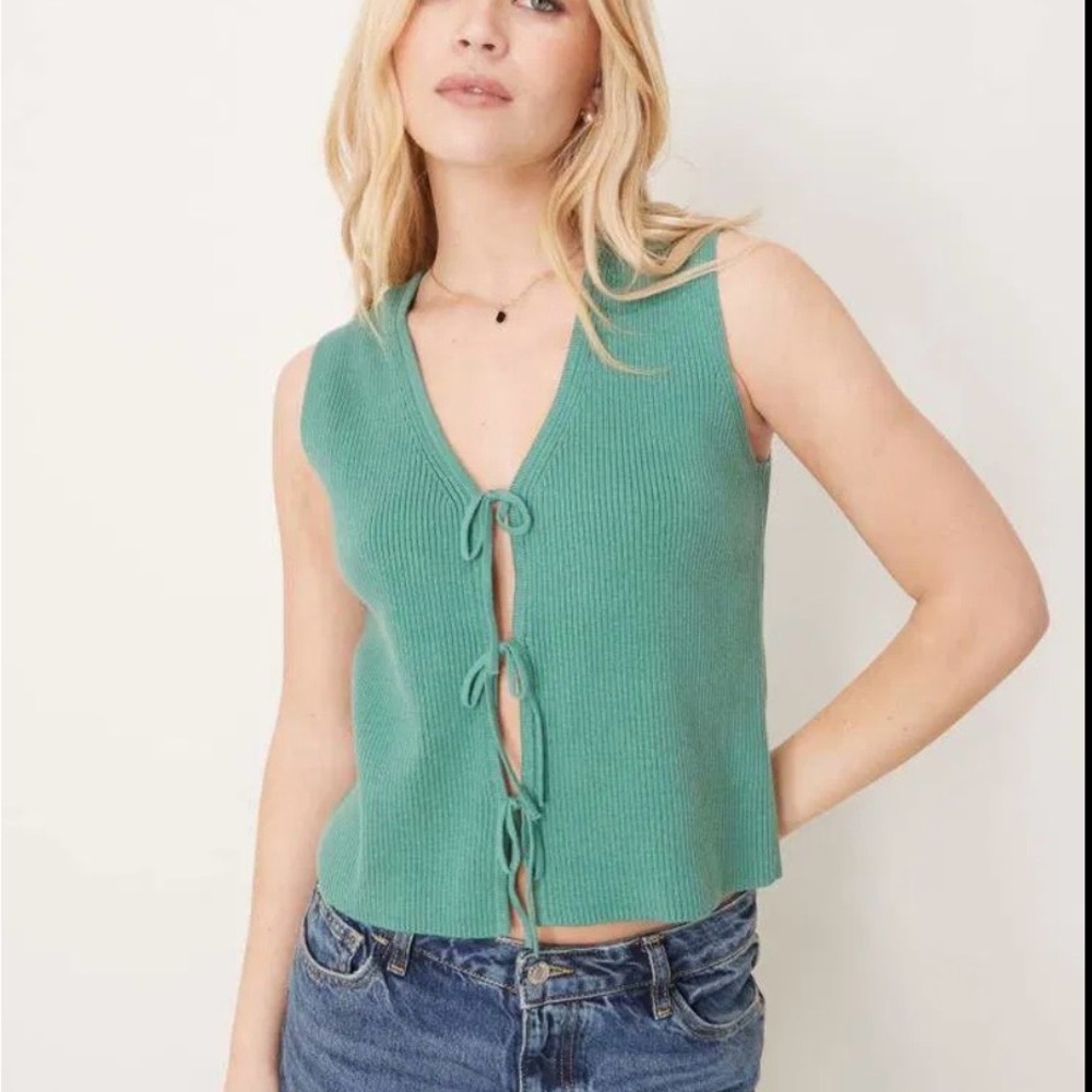 Abercrombie & Fitch Ribbed Tie-Front Tank in Teal Green